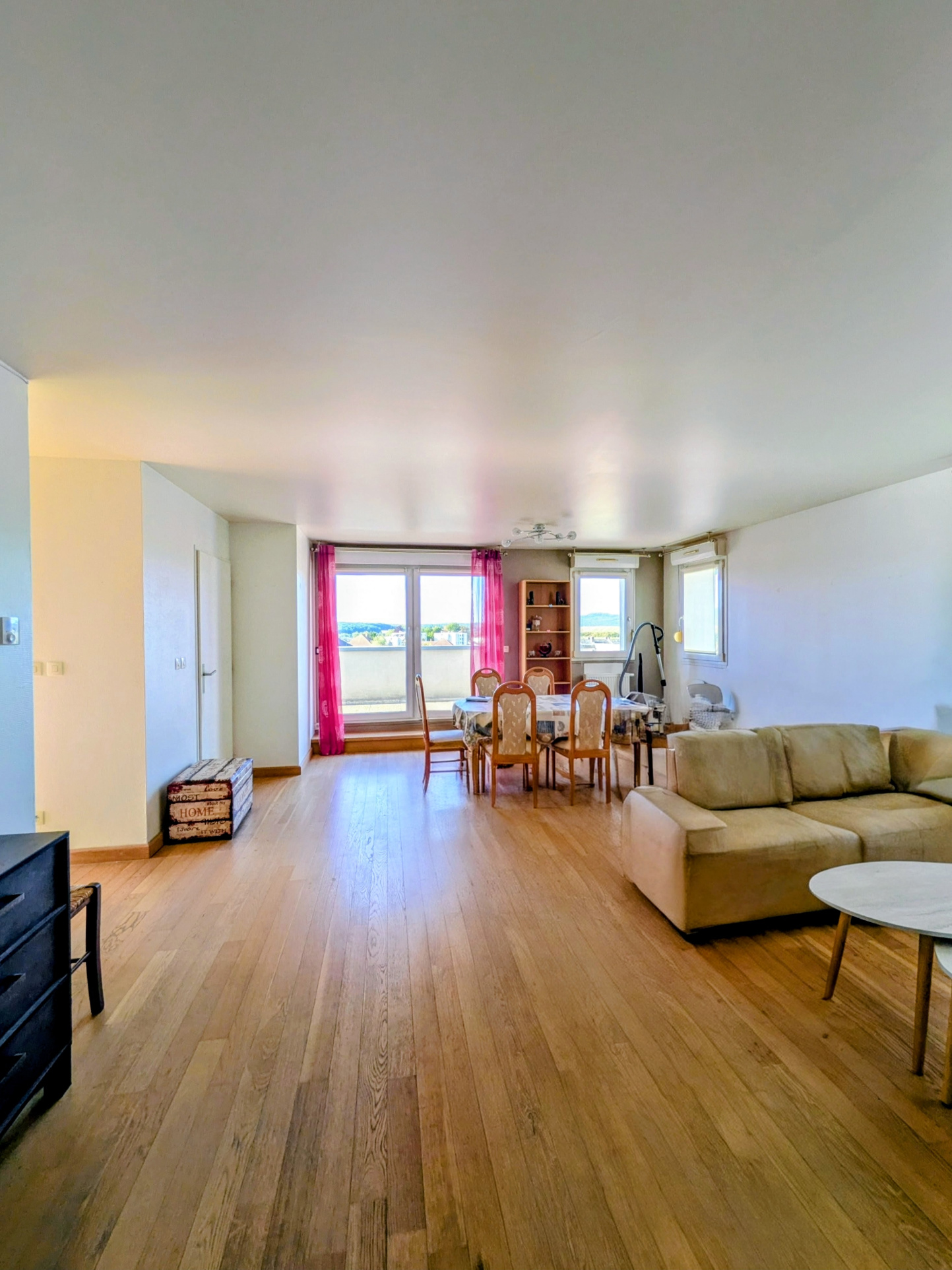 Appartements T3 terrasse, parking et box privatif